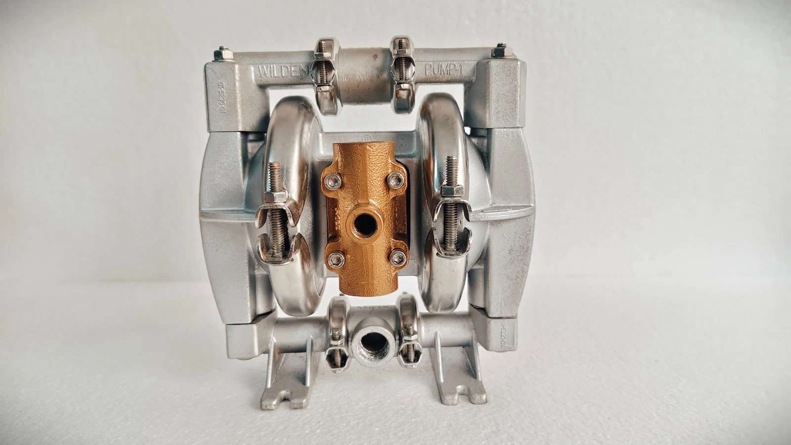 admin/uploads/uploads/Wilden Pump 1 Aluminum 12 Pneumatic Air Diaphragm_1.webp